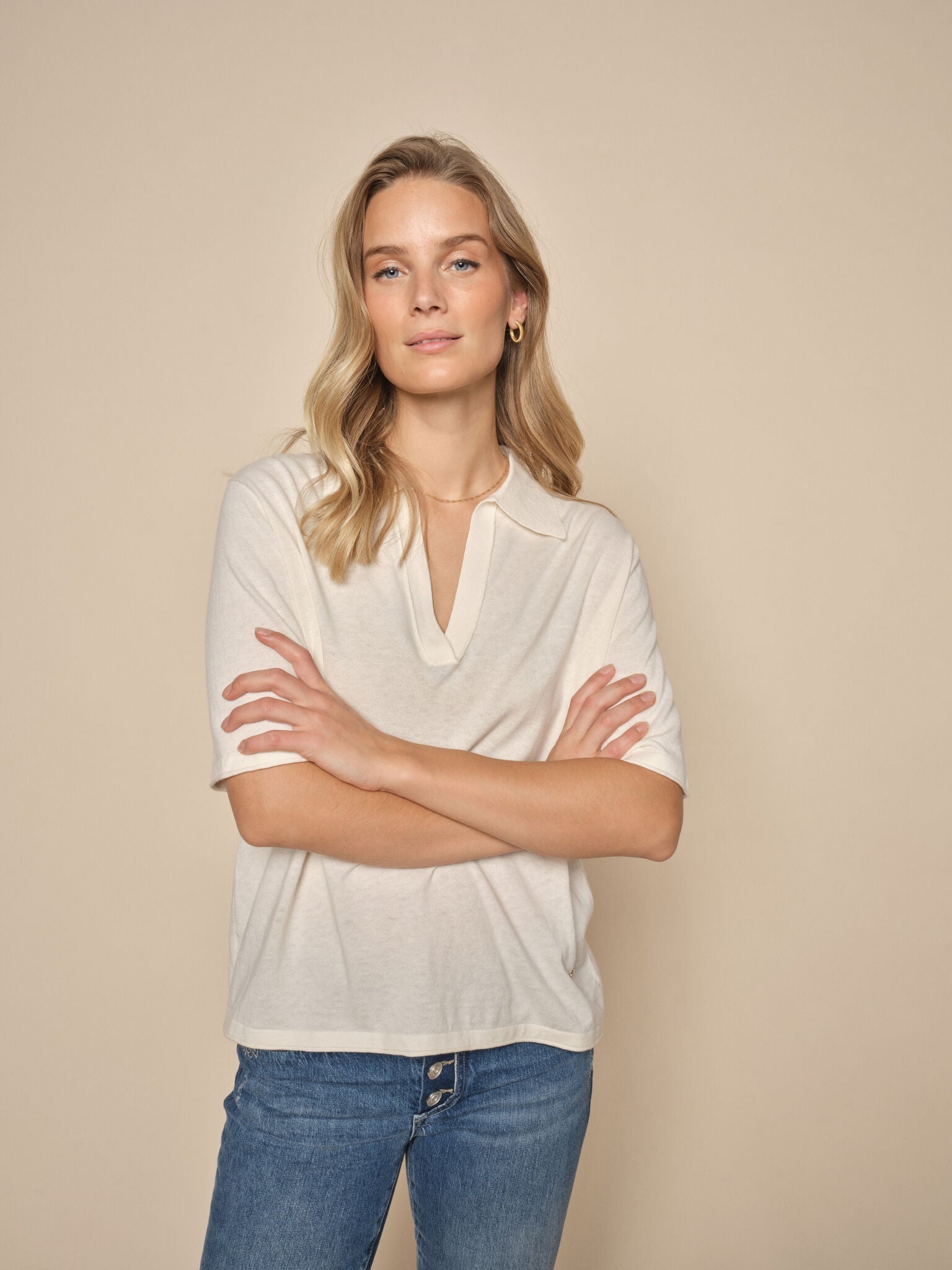 Modelshot / Ecru / Detail